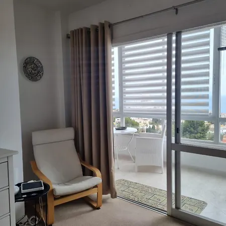 One Bedroom 7th Floor With Amazing Views Апартаменти