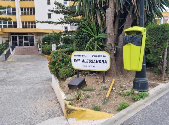 One Bedroom 7th Floor With Amazing Views * Фуенхірола