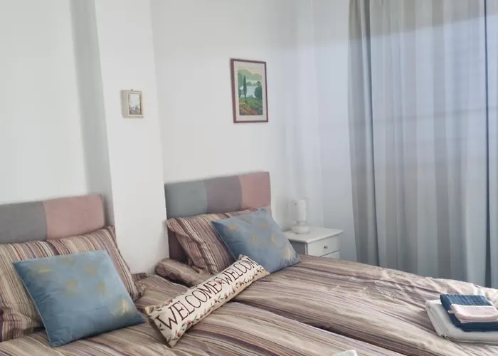 One Bedroom 7th Floor With Amazing Views *